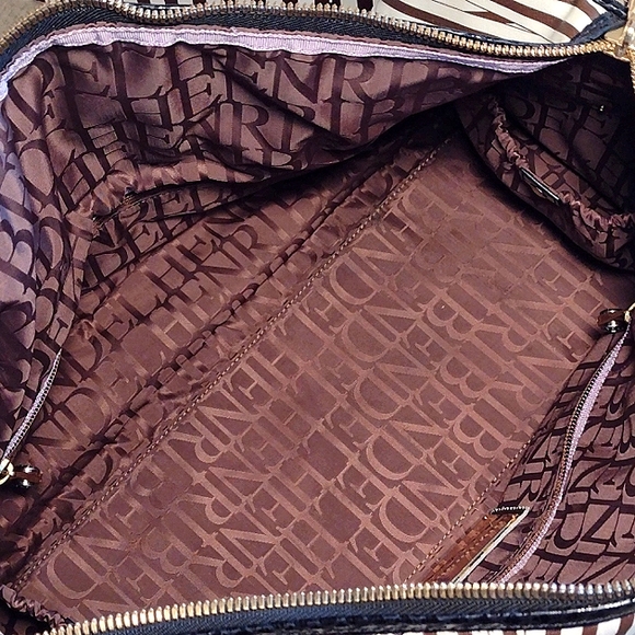 Henri Bendel Disturbed Stripe weekender with lock - Picture 10 of 16